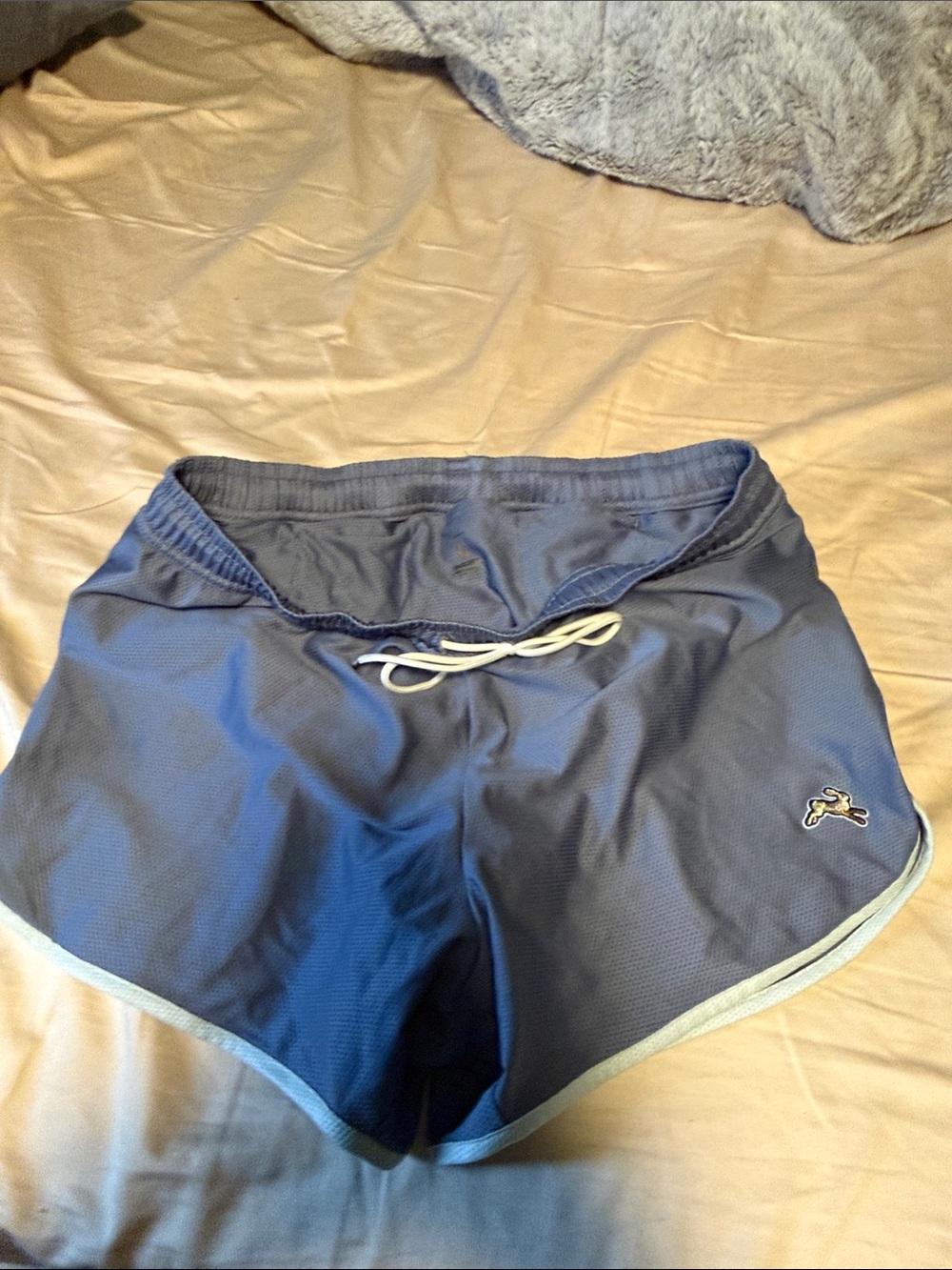 Tracksmith van cortland shorts mens size L